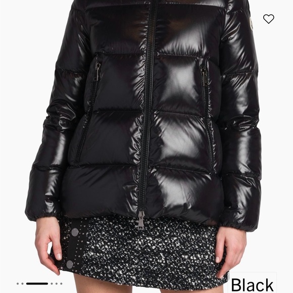 Moncler Authentic! Like new authentic Moncler best seller down coat - Picture 2 of 13